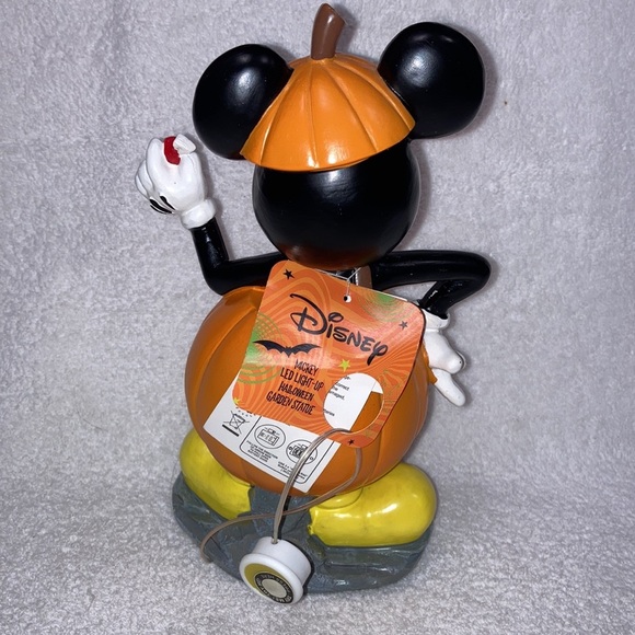 NWT Disney Mickey Mouse lcd light up Halloween garden statue - Picture 3 of 7